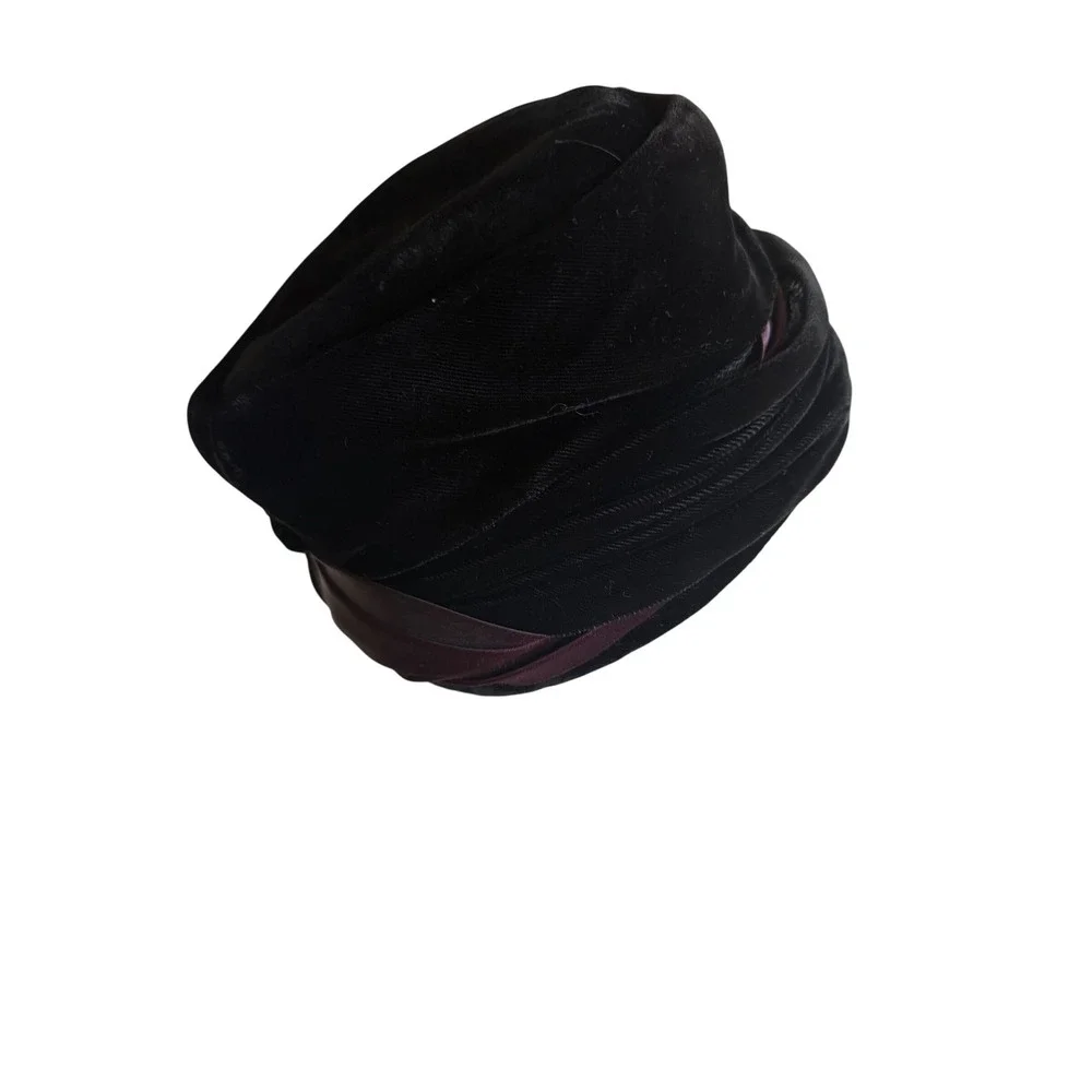 Vintage Pillbox Hat Black Velvet Burgundy Satin Draped Union Made Retro 50s 60s - Picture 3 of 7